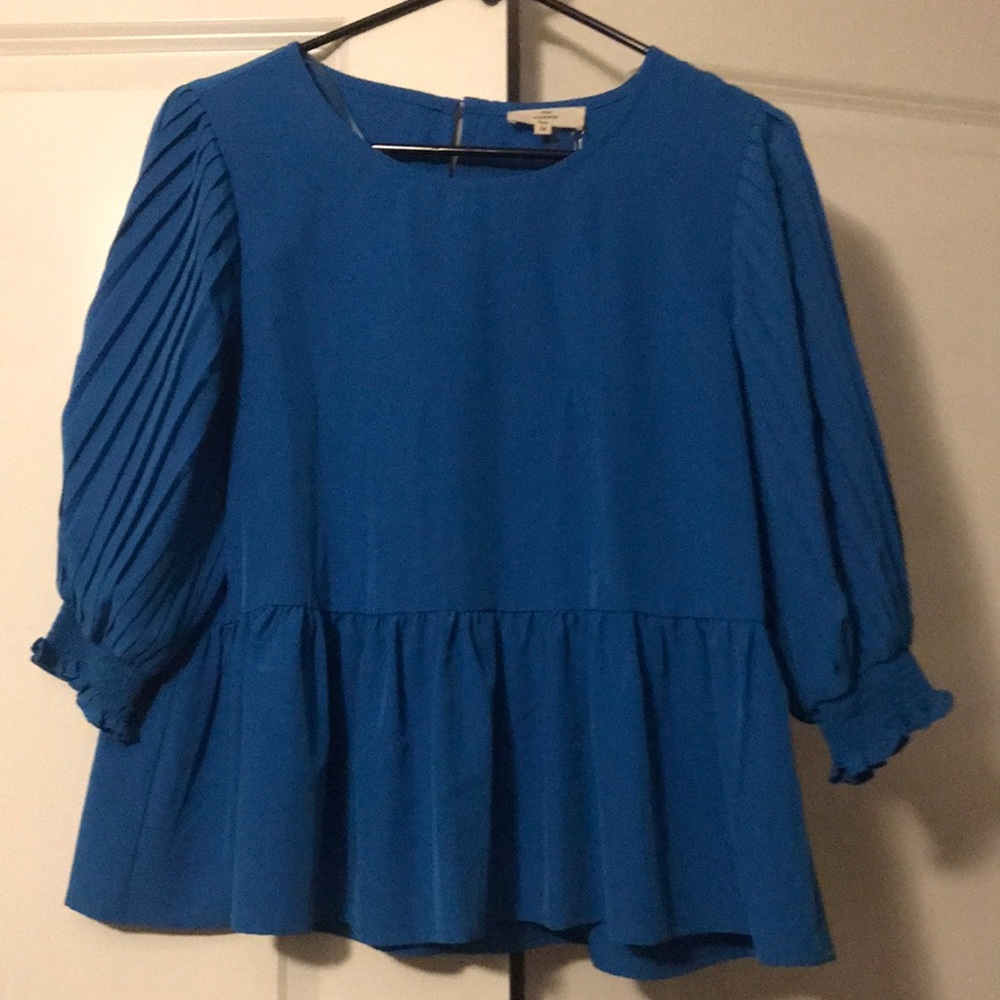 Entro blue shirt -size M